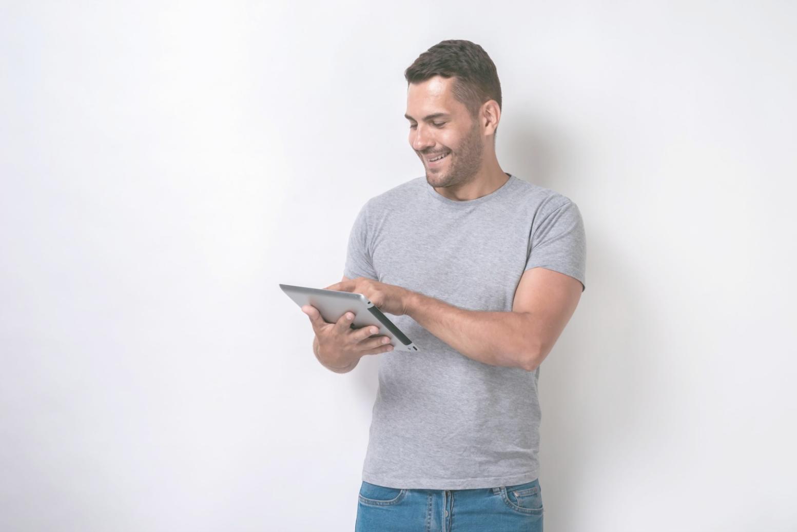 Strategische Finanzberatung mit fokussiertem Blick auf langfristige Ziele